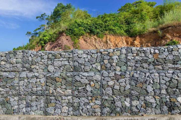 Montage de mur d'enrochement, Auterive